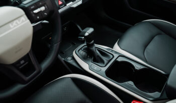 Kia K4 Sedán lleno